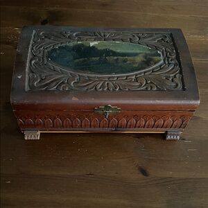 1940-50 carved Wooden Jewelry Box